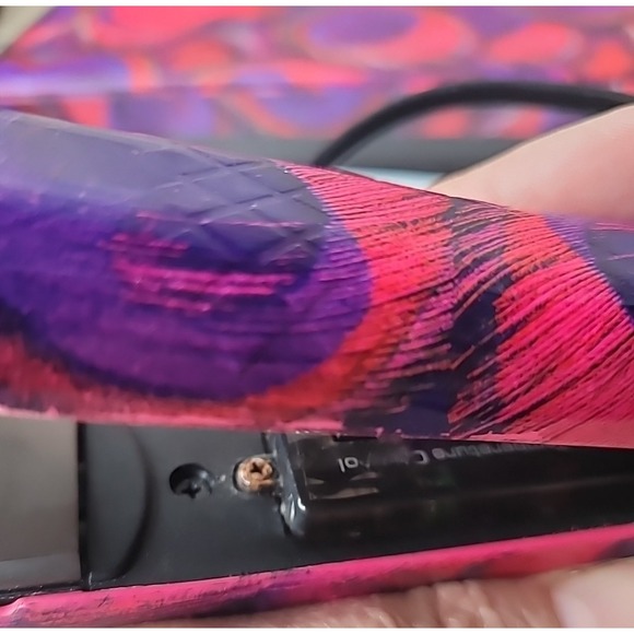 Fahrenheit Hair Care Ceramic Hair Straightener Peacock Design Limited Edition - Picture 11 of 12